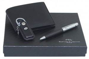 2012BK/UP/Set-Leather wallet with metal pen and usb